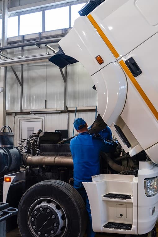 Fleet Services and Heavy Truck Maintenance in Chelmsford, MA